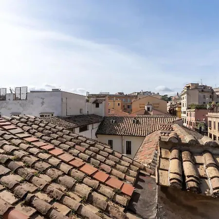 Apartment 15 Min From Piazza Venezia Skyline Sanctuary In Trastevere