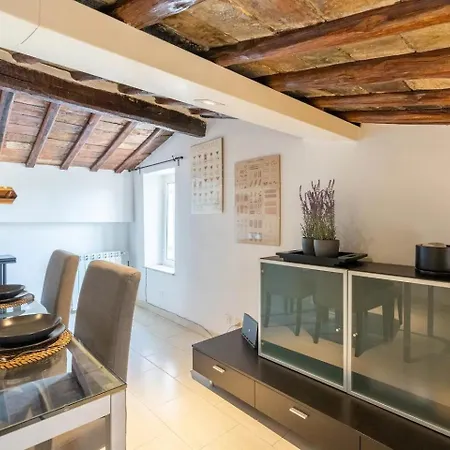 Apartment 15 Min From Piazza Venezia Skyline Sanctuary In Trastevere *